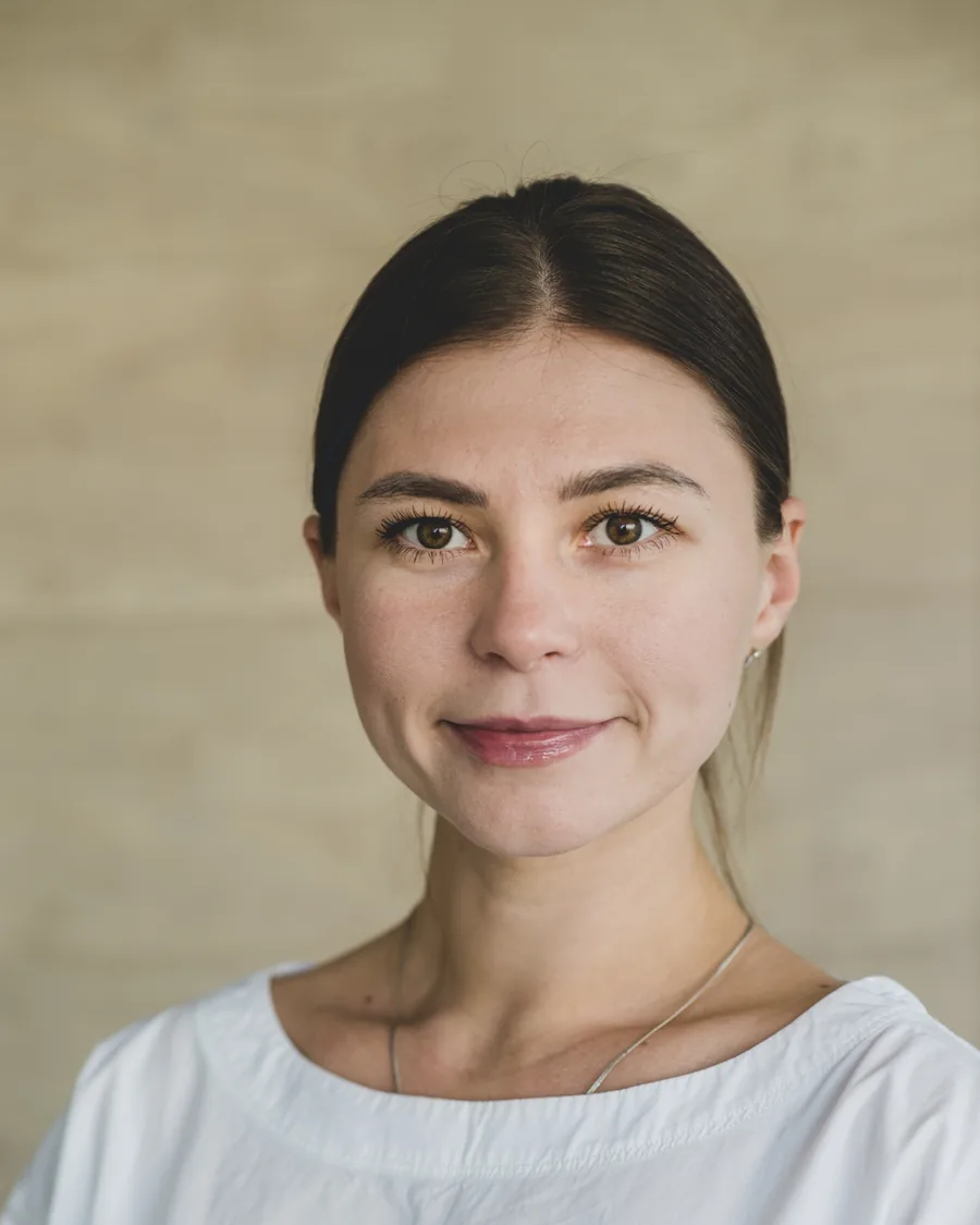 Porträtaufnahme von Nadine